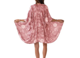 Kimonos, kjoler og haremsbukser