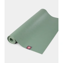 Manduka eKo SuperLite Travel Mat - Leaf Green