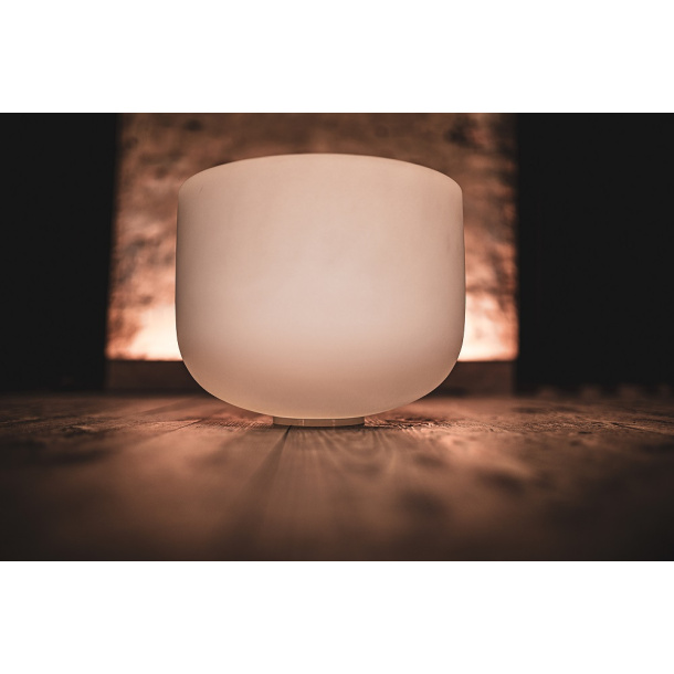 Crystal Singing Bowl 12" / C / 432Hz Root Chakra