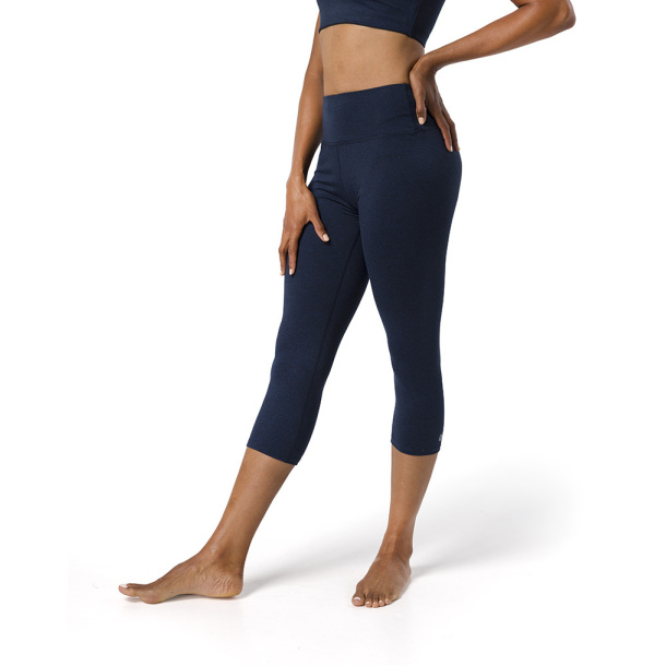 Manduka Dhara Capri Yogatights - Midnight 