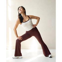 Rise Flare Yogatights - Burgundy