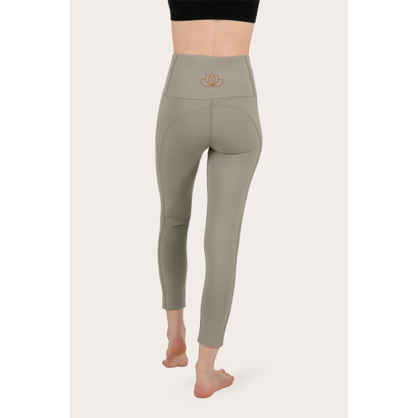 Surya Shaping Yogatights 7/8 - Smokey Quartz 