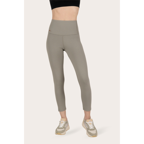 Surya Shaping Yogatights 7/8 - Smokey Quartz 