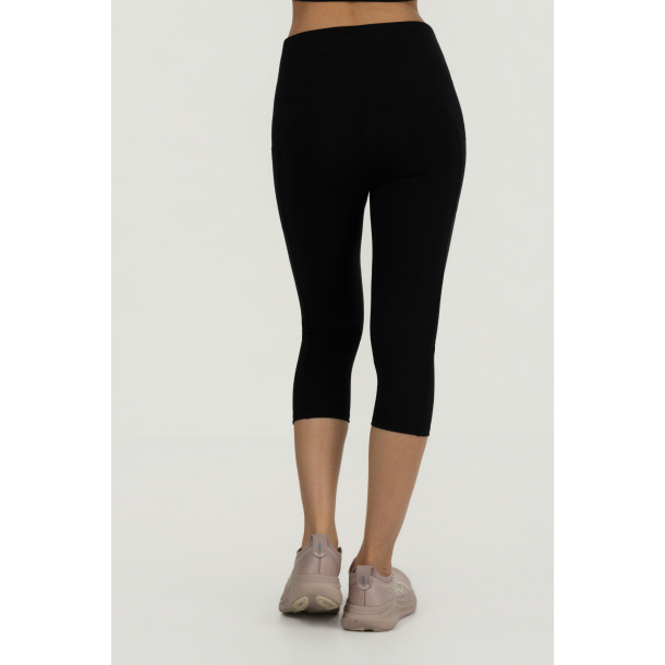 Tara Capri Yoga - Onyx Black 