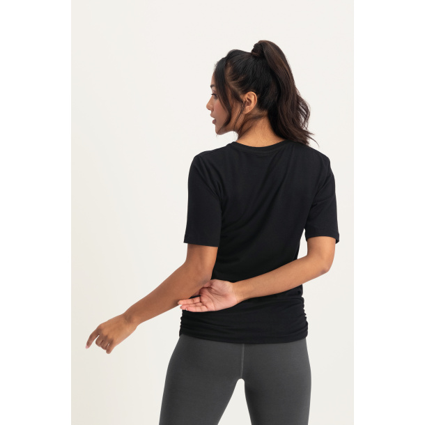 Kami Yoga Tee - Onyx Black